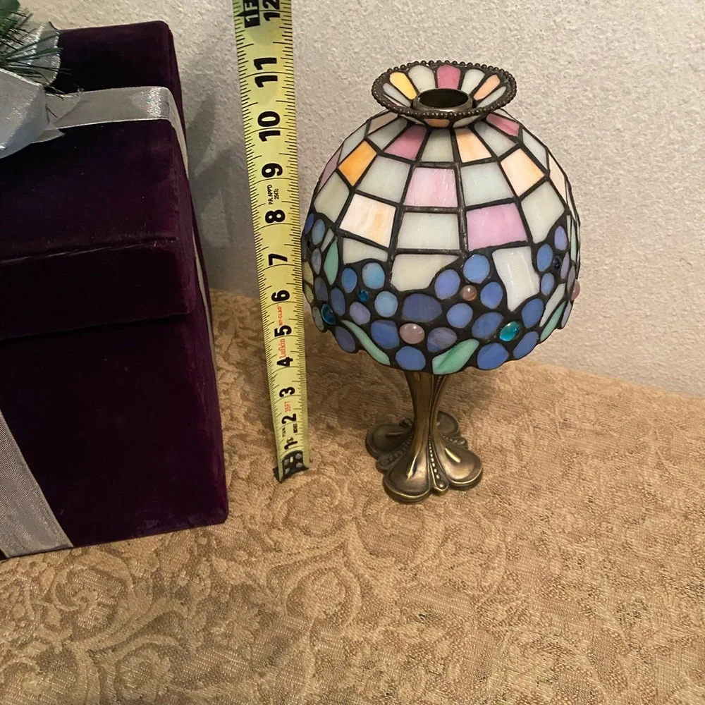 Vintage Partylite Stained Glass Hydrangea Tealight Lamp - Picture 7 of 7